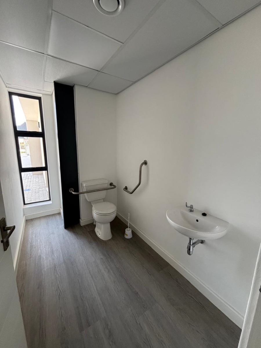 To Let commercial Property for Rent in Fisantekraal Western Cape